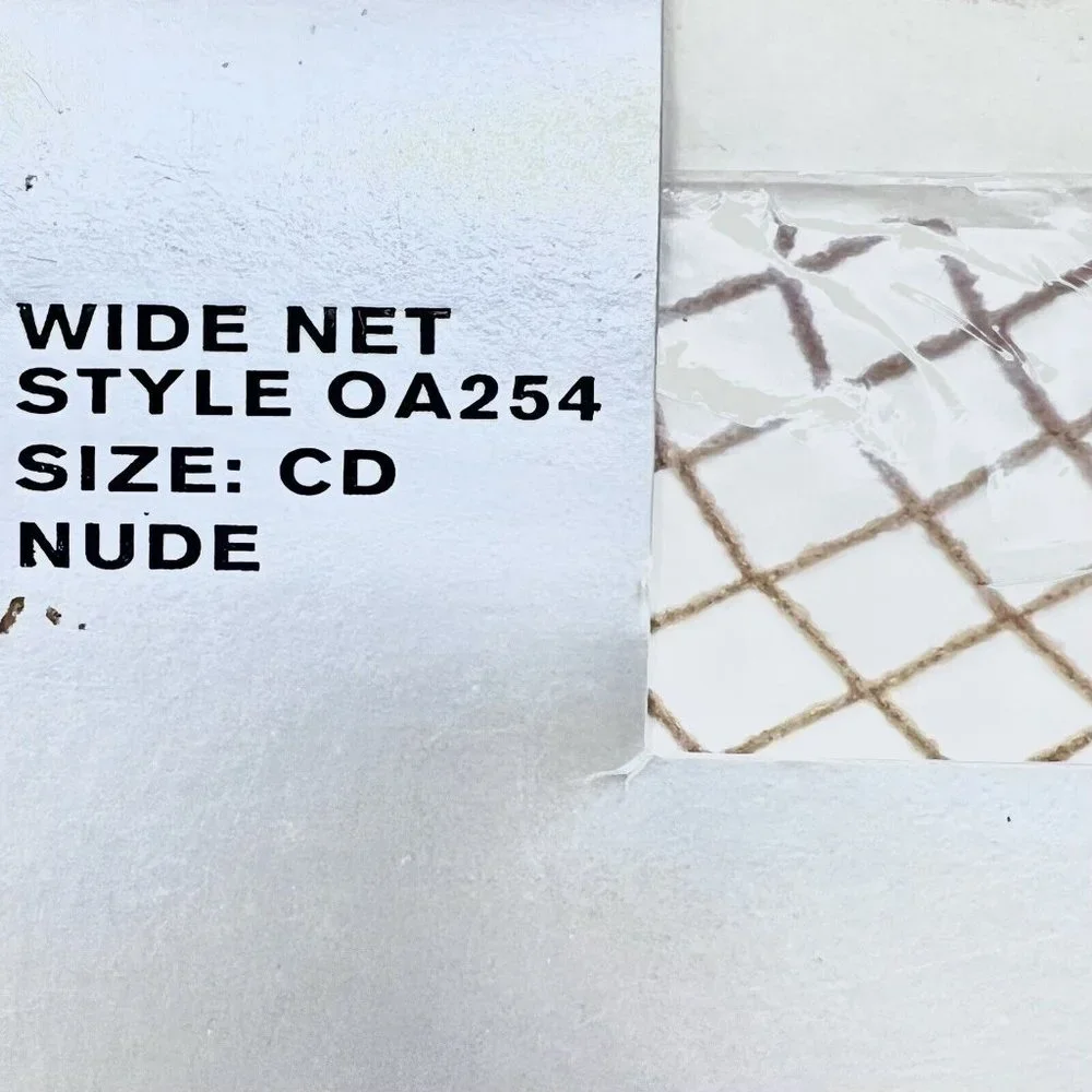 Hanes Fashion Wide Net Style OA254 Size CD color Nude‎ NIP
